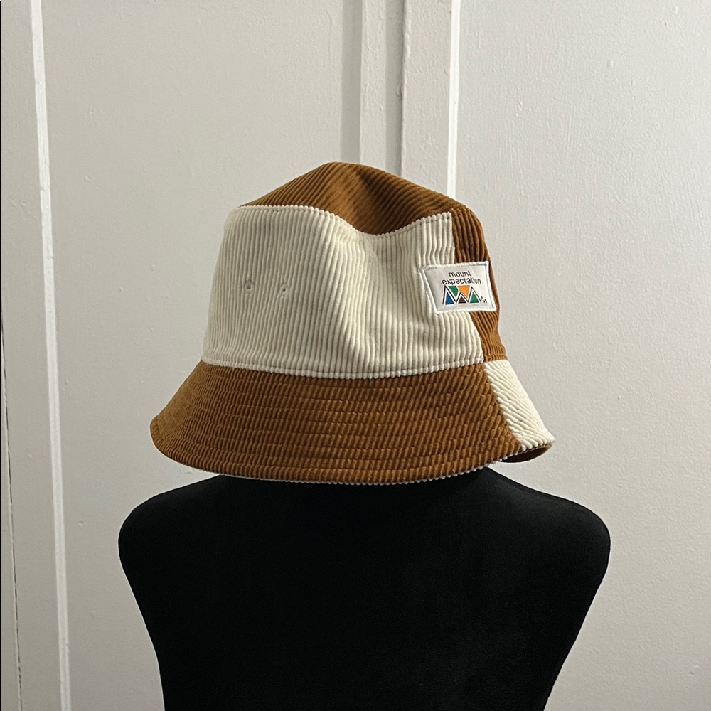 Zara corduroy bucket hat
